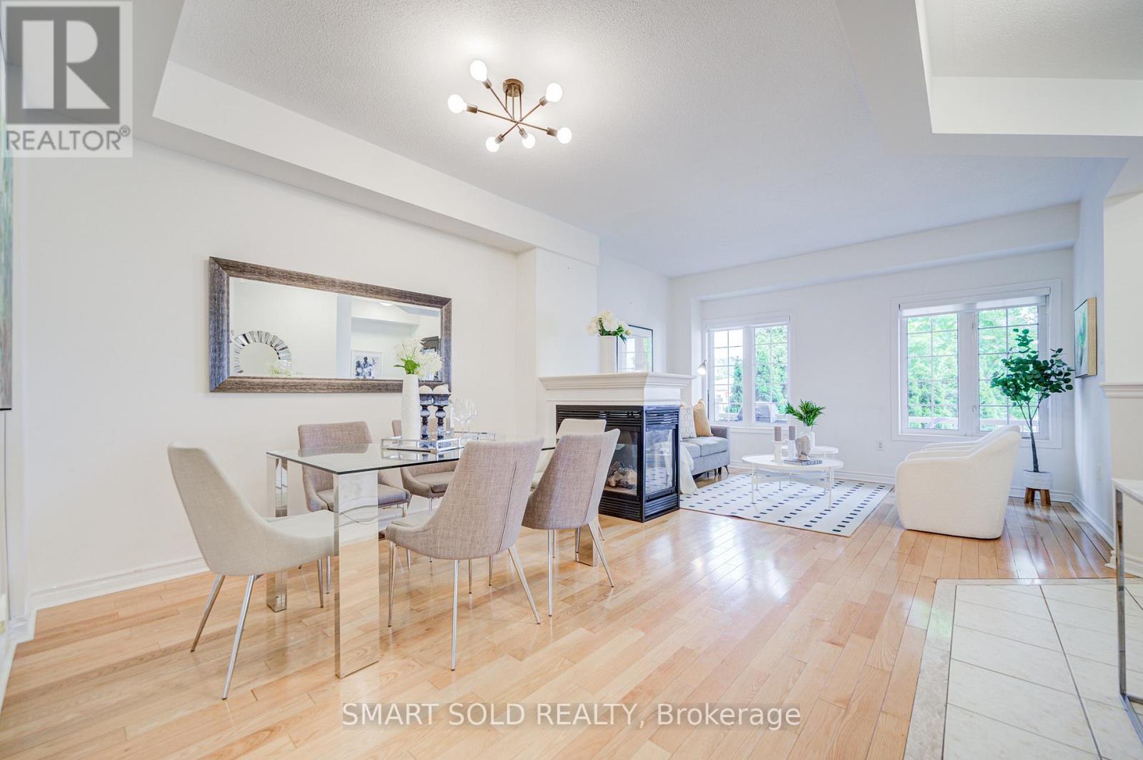 4 Thornhill Woods Drive, Vaughan, Ontario  L4J 8V3 - Photo 14 - N12427884