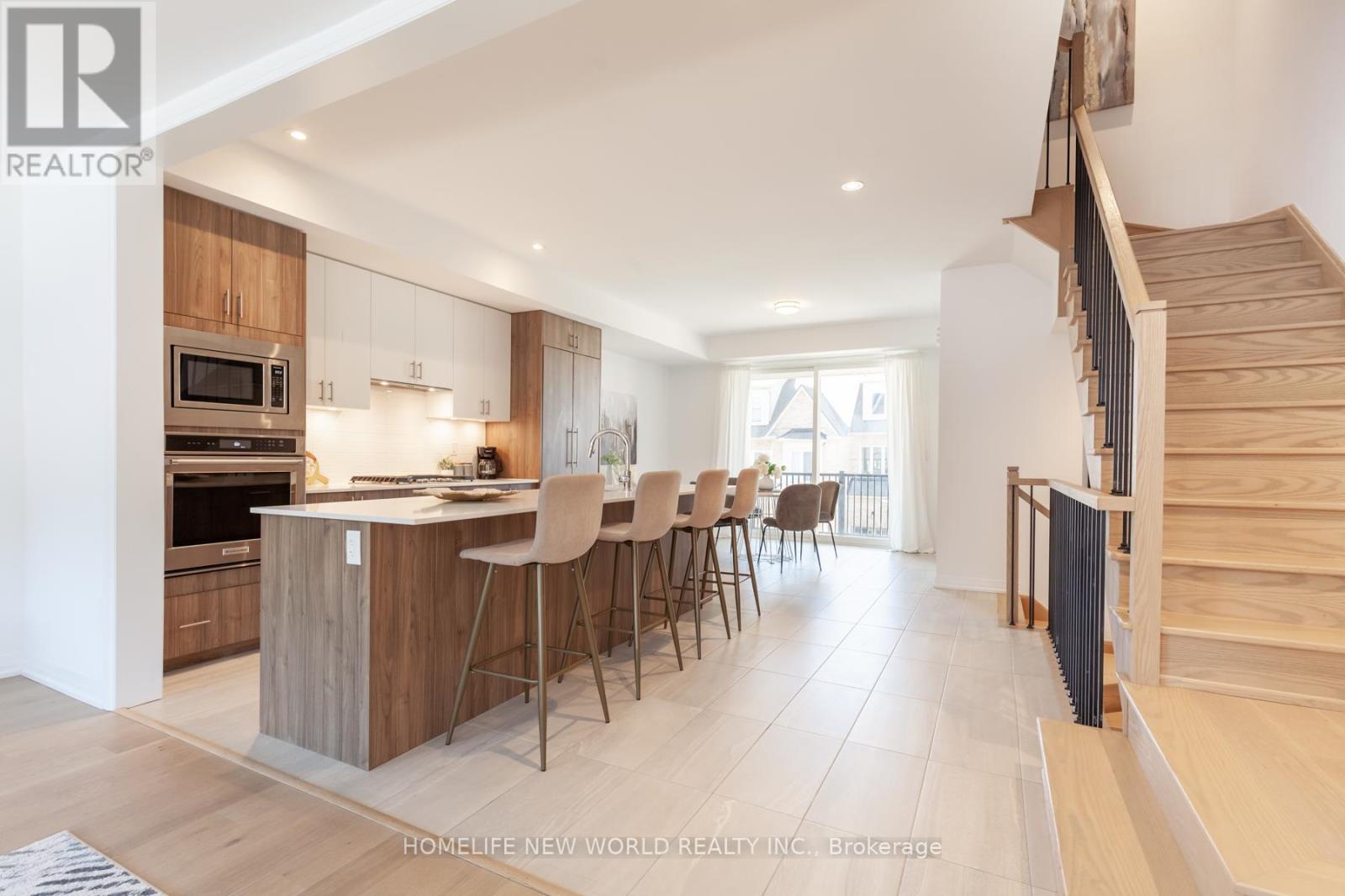 9102 Woodbine Avenue, Markham, Ontario  L3R 0J8 - Photo 17 - N12427890