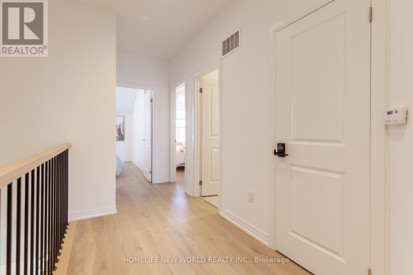 9102 Woodbine Avenue, Markham, Ontario  L3R 0J8 - Photo 22 - N12427890