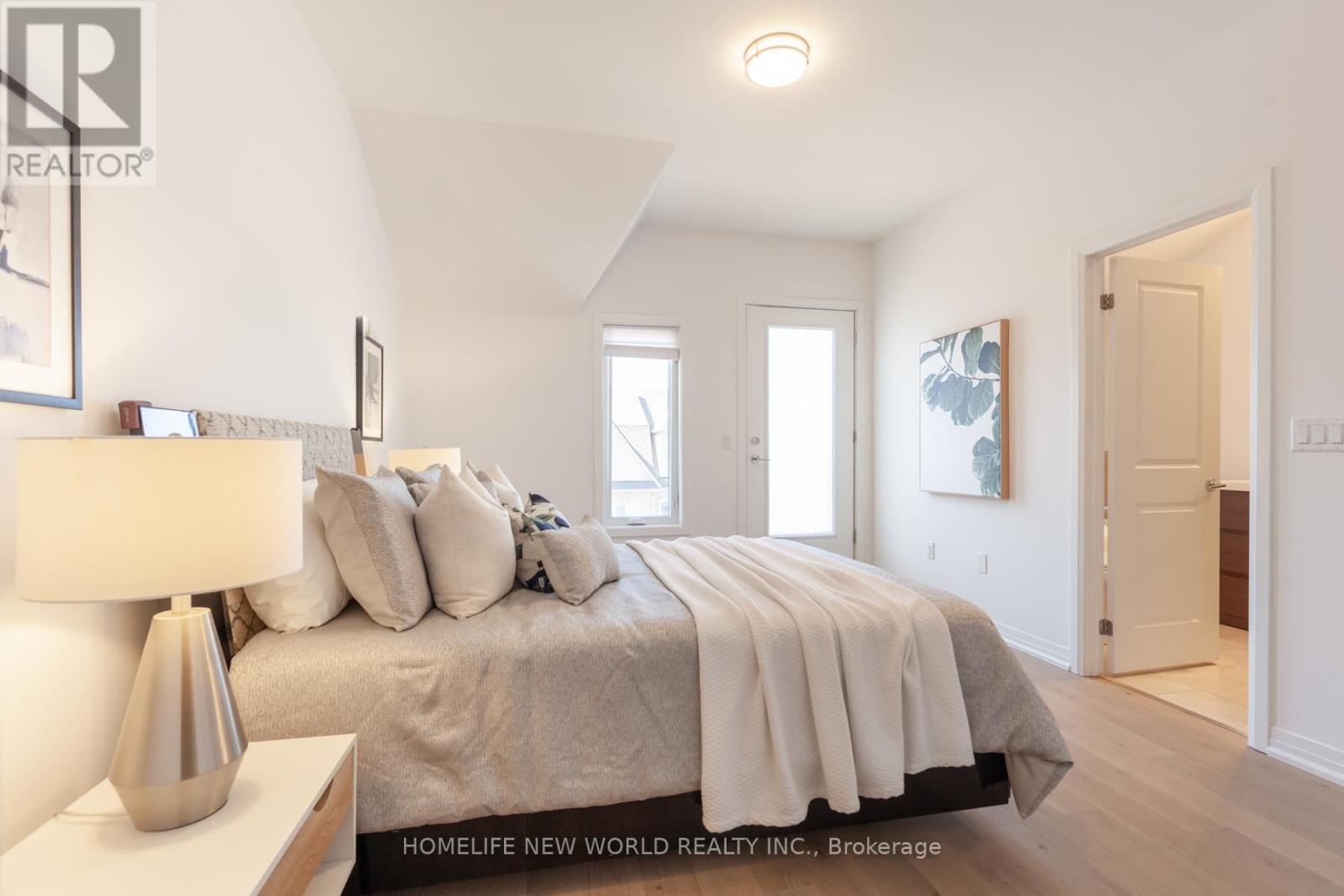 9102 Woodbine Avenue, Markham, Ontario  L3R 0J8 - Photo 24 - N12427890