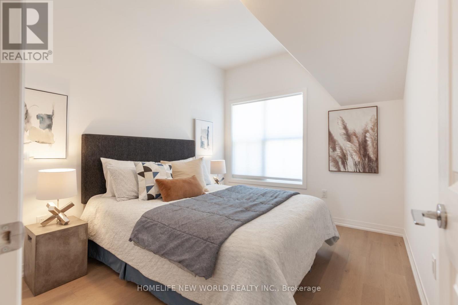 9102 Woodbine Avenue, Markham, Ontario  L3R 0J8 - Photo 29 - N12427890
