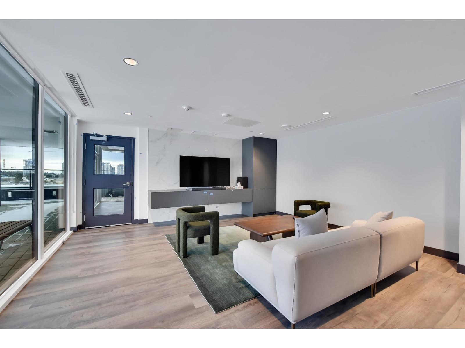1401 10750 135a Street, Surrey, British Columbia  V3T 0V4 - Photo 15 - R3051918