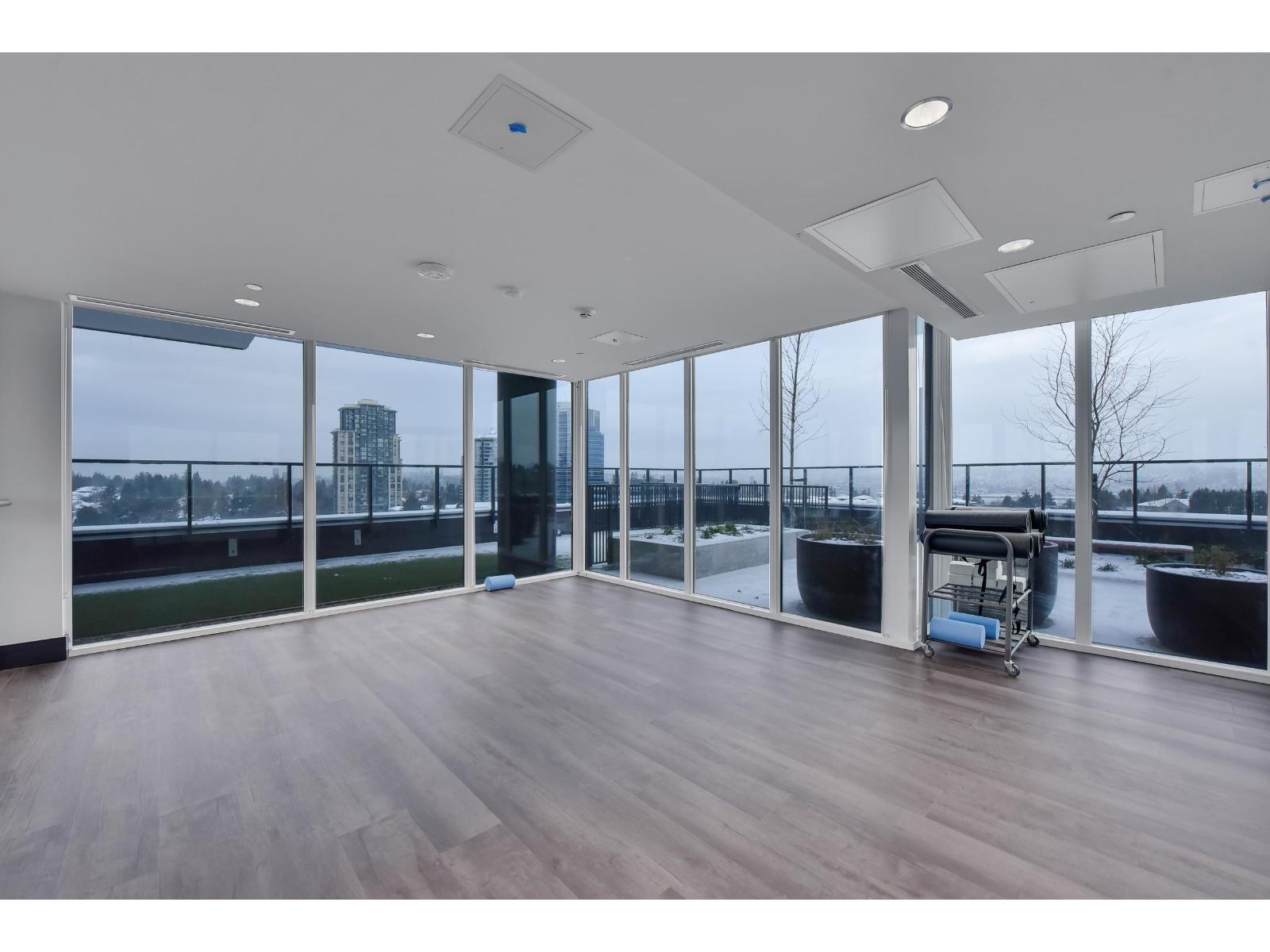 1401 10750 135a Street, Surrey, British Columbia  V3T 0V4 - Photo 9 - R3051918