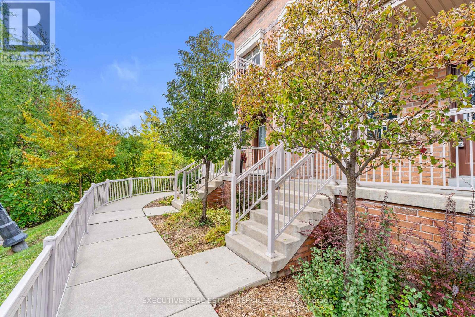 79 - 180 Howden Boulevard, Brampton, Ontario  L6S 0E6 - Photo 2 - W12427880
