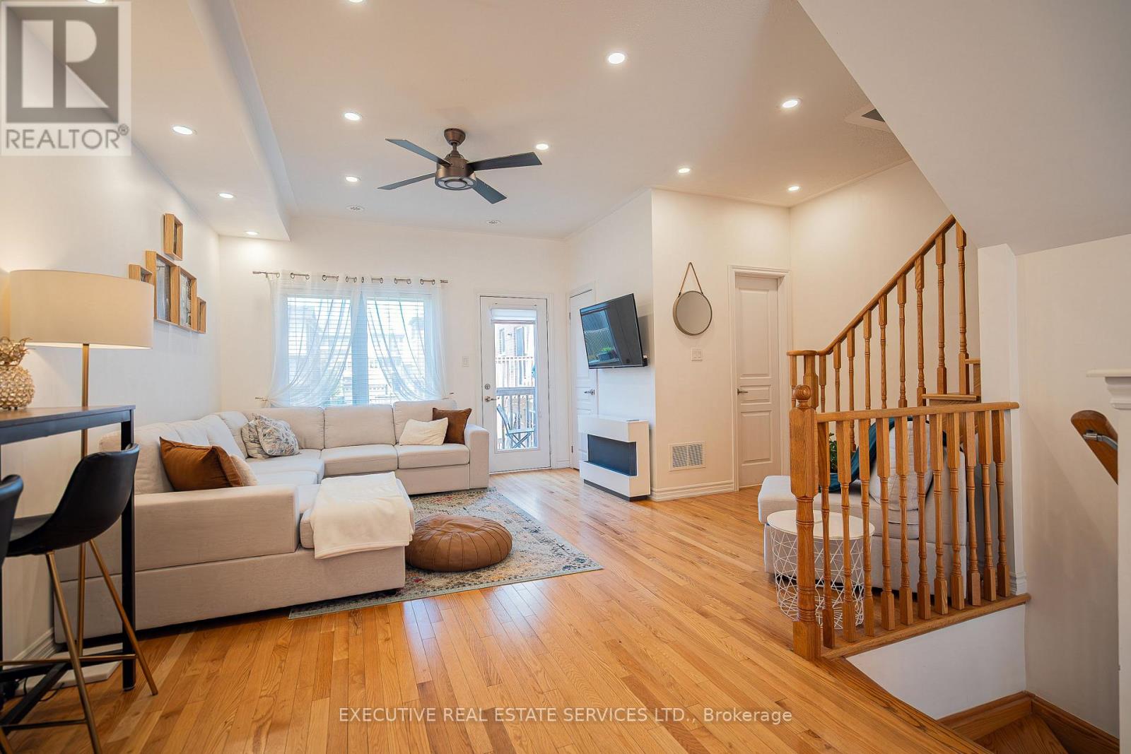 6 Abercove Close, Brampton, Ontario  L6Y 6E6 - Photo 8 - W12427883
