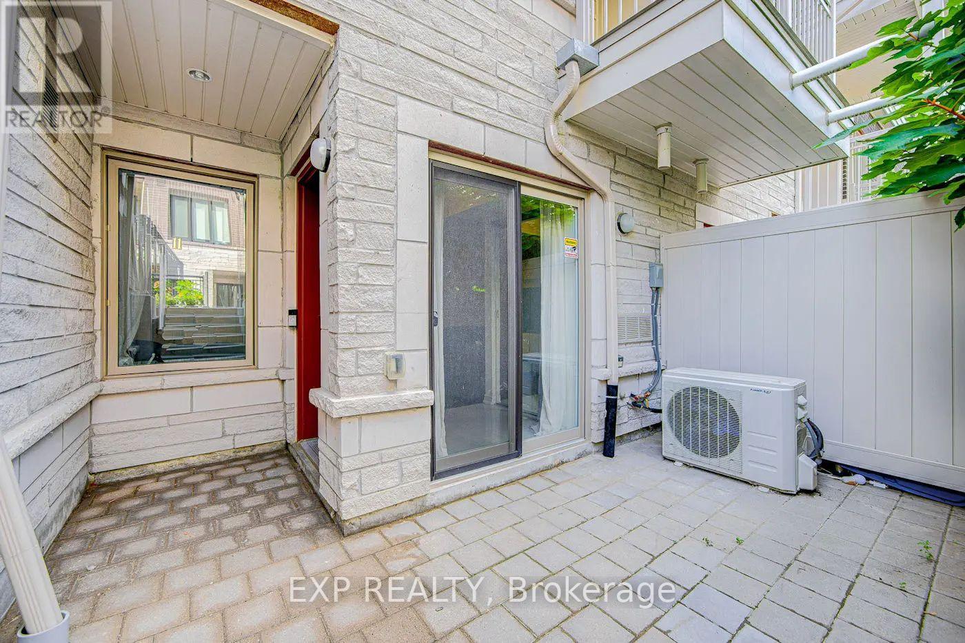 11 - 140 Long Branch Avenue, Toronto, Ontario  M8W 0A9 - Photo 3 - W12427892