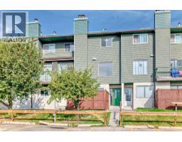 10, 2511 38 Street Ne Rundle, Calgary, Ca