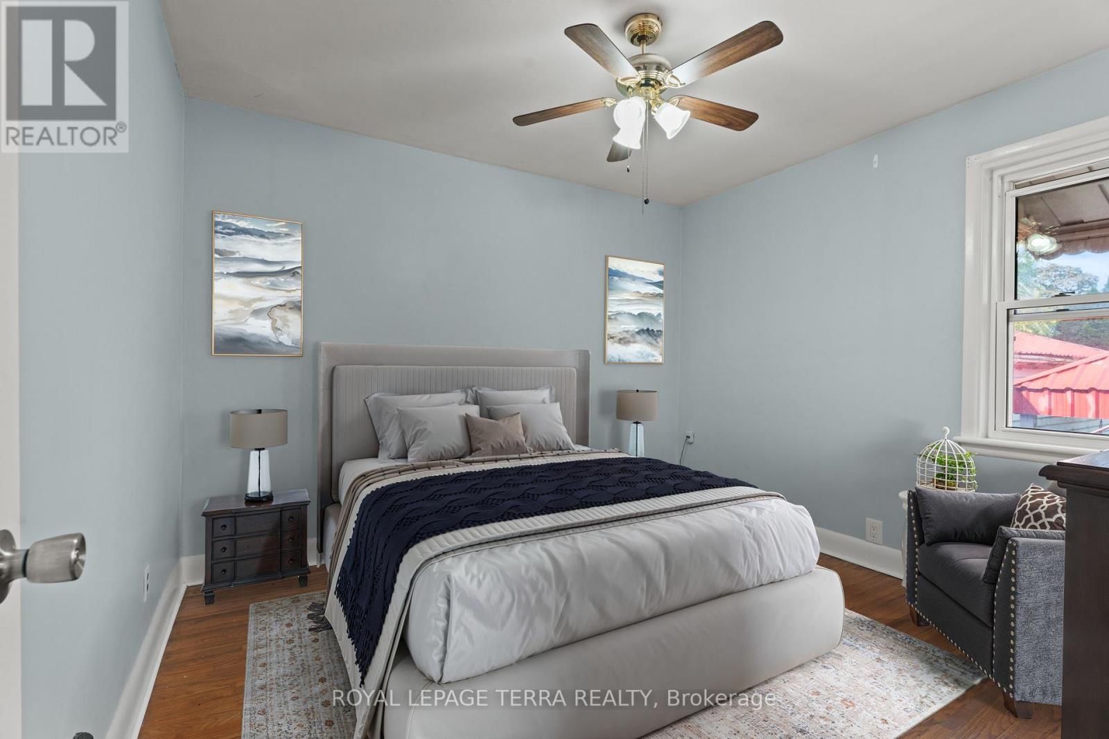 278 East 34th Street, Hamilton, Ontario  L8V 3W9 - Photo 24 - X12427872