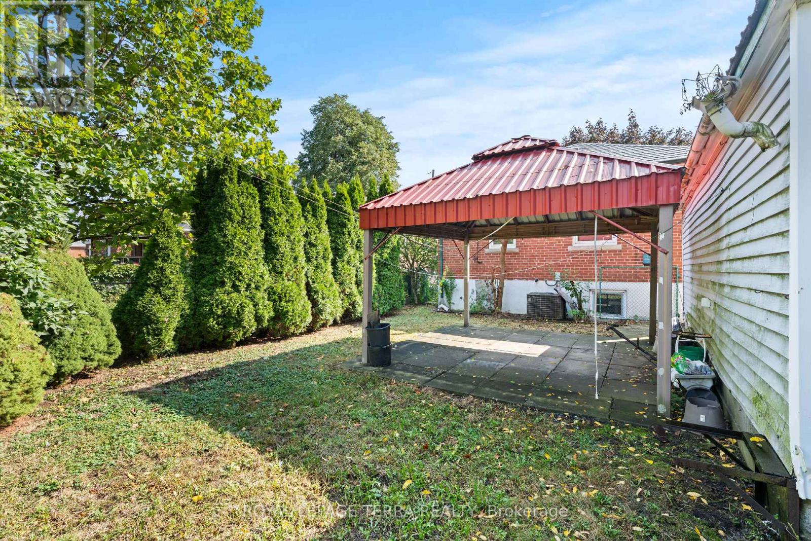 278 East 34th Street, Hamilton, Ontario  L8V 3W9 - Photo 30 - X12427872