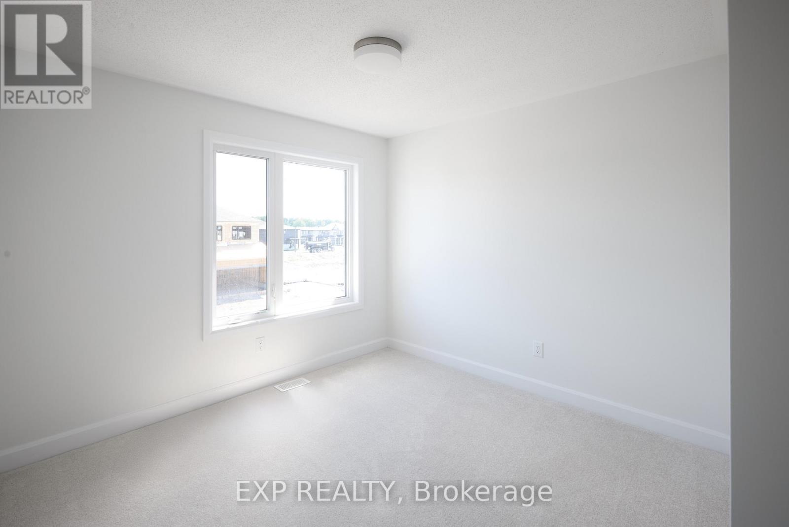 509 Roundhouse Crescent, Ottawa, Ontario  K2S 2Y1 - Photo 10 - X12427909