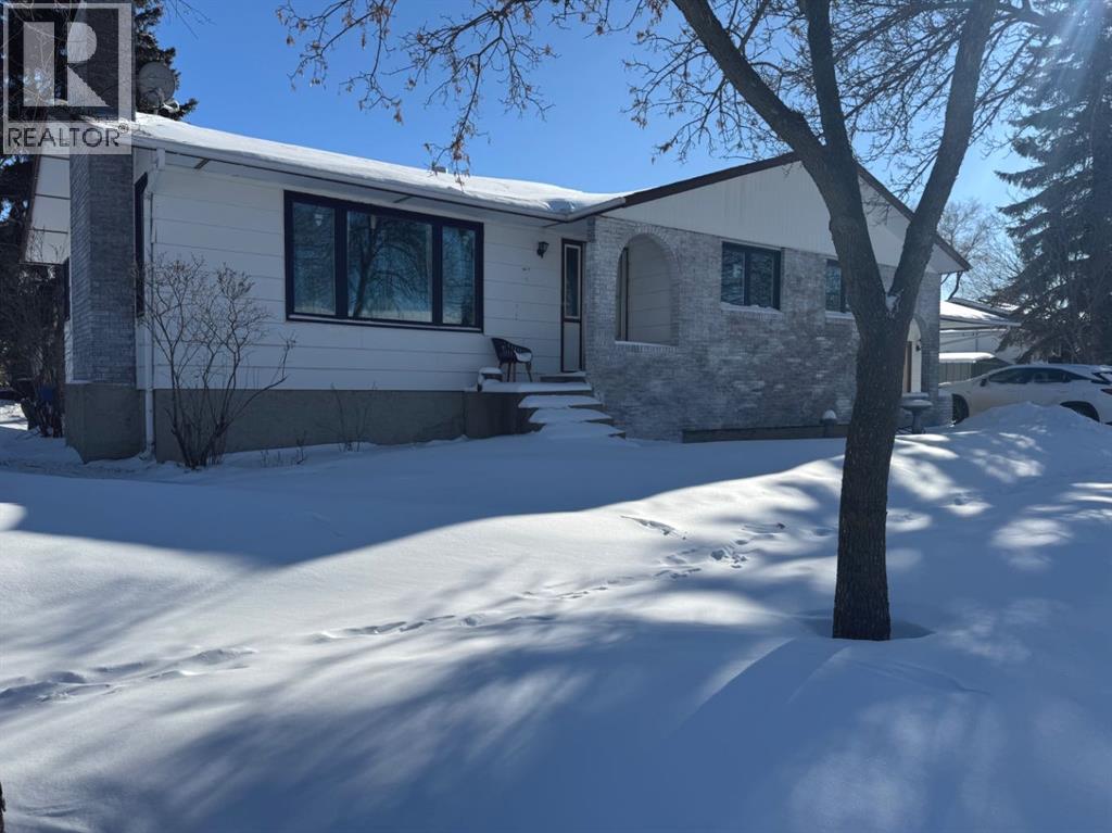 3807 62 Street, Camrose, Alberta  T4V 3B5 - Photo 1 - A2259086