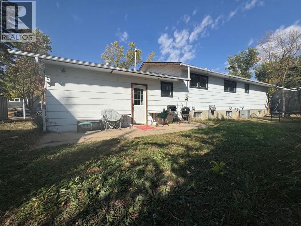 3807 62 Street, Camrose, Alberta  T4V 3B5 - Photo 38 - A2259086