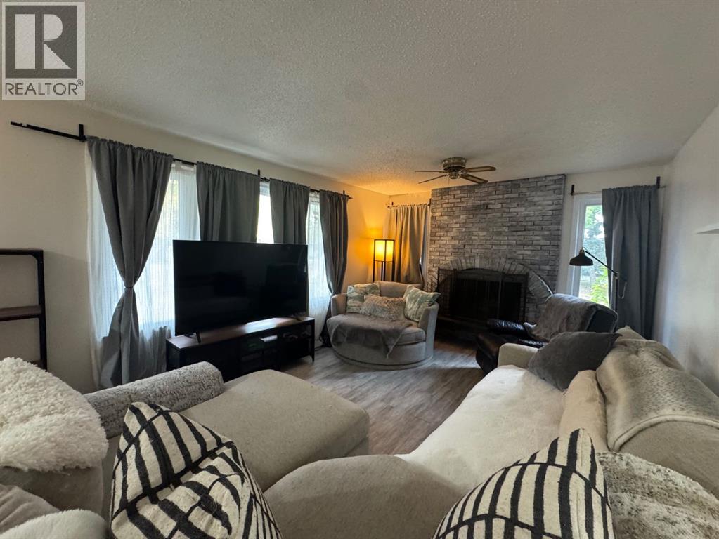 3807 62 Street, Camrose, Alberta  T4V 3B5 - Photo 9 - A2259086