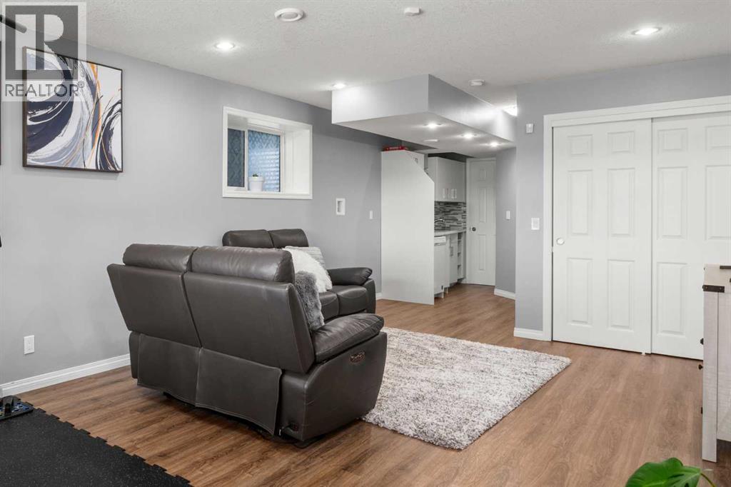 353 Windrow Crescent Sw, Airdrie, Alberta  T4B 4K3 - Photo 26 - A2251129