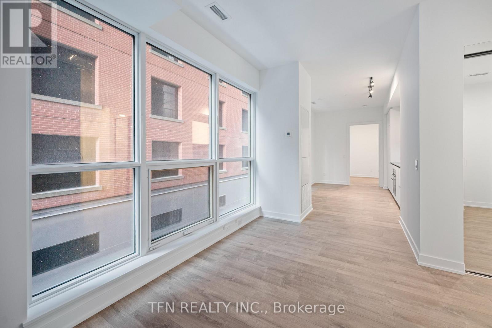 302 - 327 KING STREET W, Toronto, Ontario