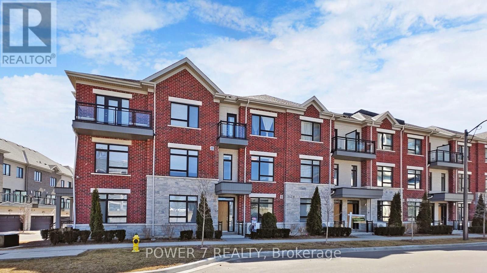 57 Gandhi Lane, Markham, Ontario  L3T 0G4 - Photo 3 - N12427903