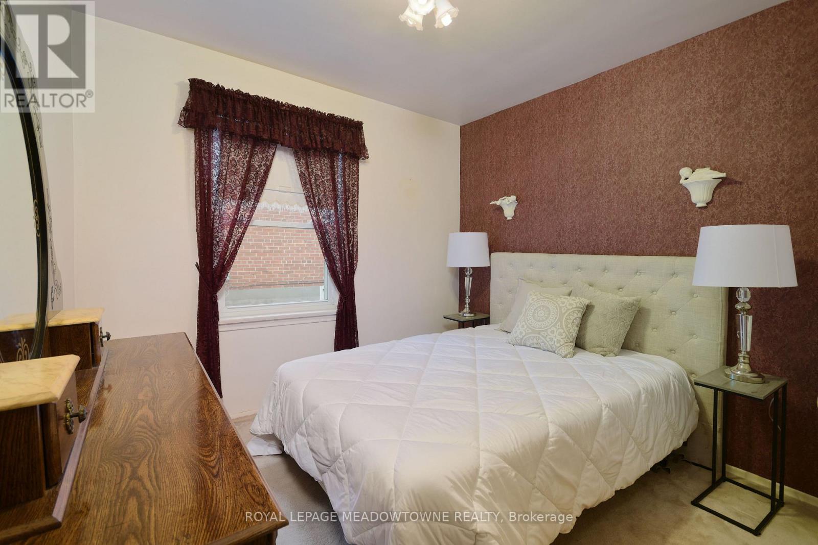 36 Hewson Crescent, Halton Hills, Ontario  L7G 2N9 - Photo 19 - W12427898