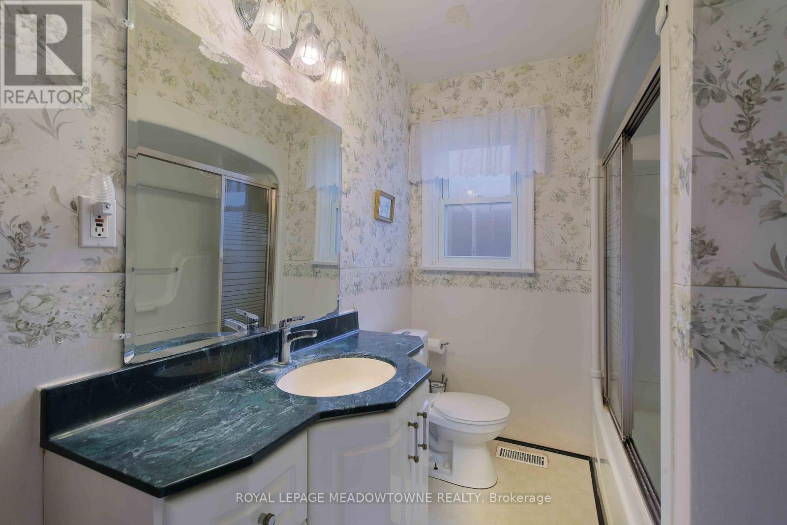 36 Hewson Crescent, Halton Hills, Ontario  L7G 2N9 - Photo 23 - W12427898