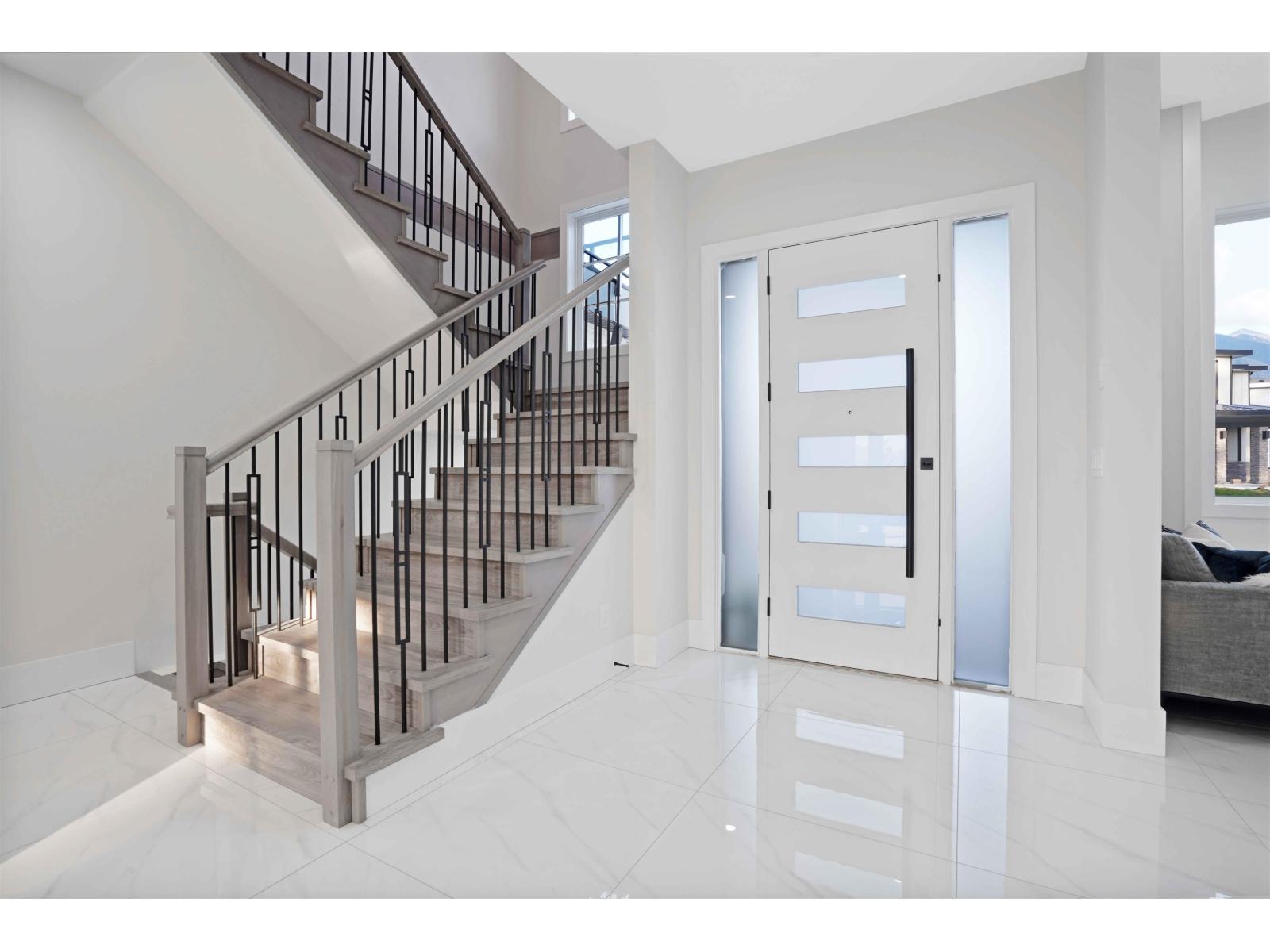 46062 Crestview Drive, Promontory, Chilliwack, British Columbia  V2R 6G4 - Photo 15 - R3052325