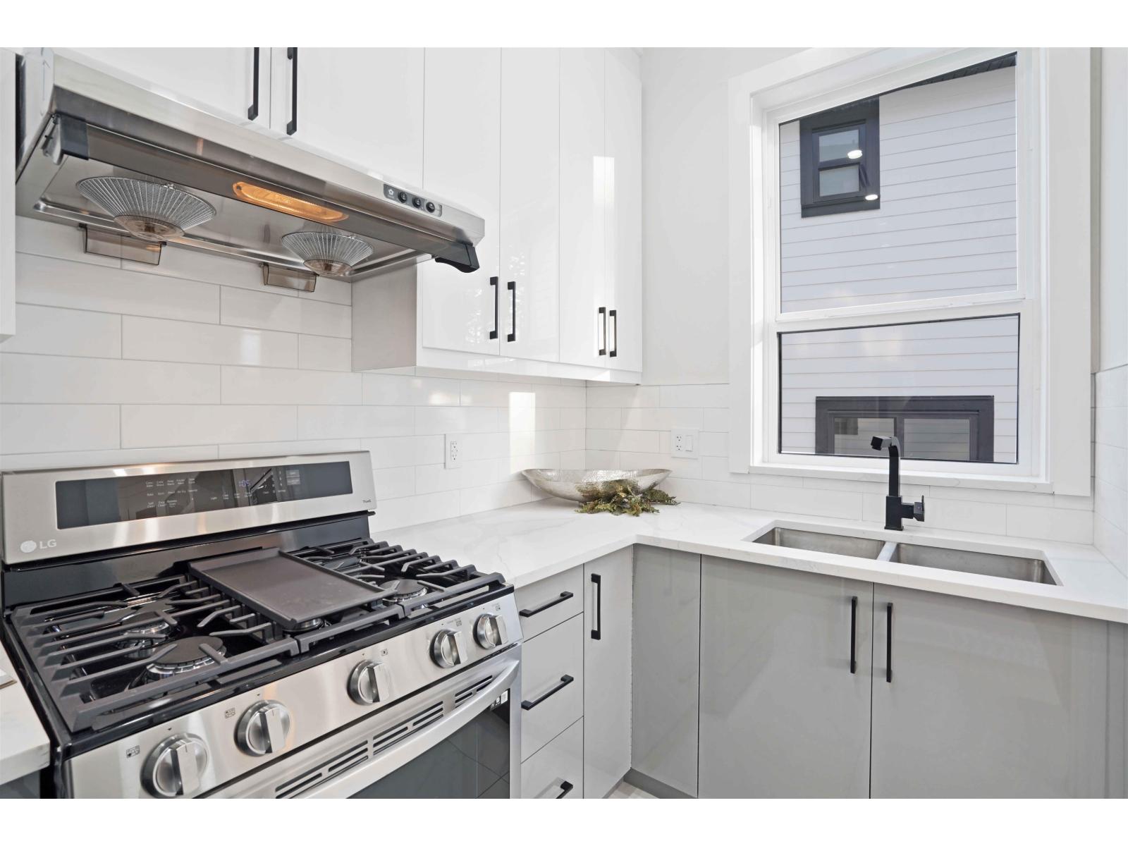 46062 Crestview Drive, Promontory, Chilliwack, British Columbia  V2R 6G4 - Photo 10 - R3052325