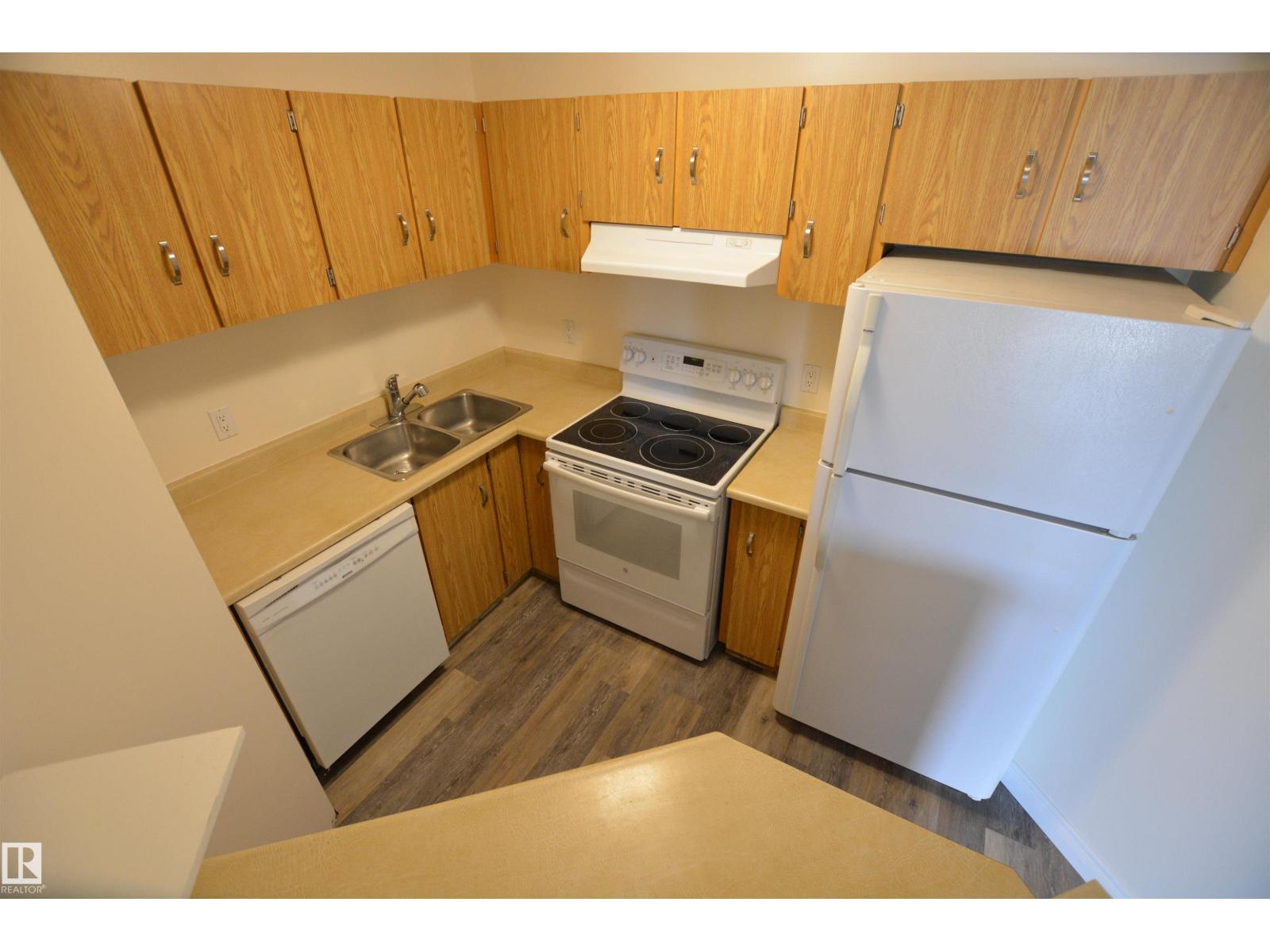 #304 10511 19 Av Nw, Edmonton, Alberta  T6J 5S8 - Photo 11 - E4459590