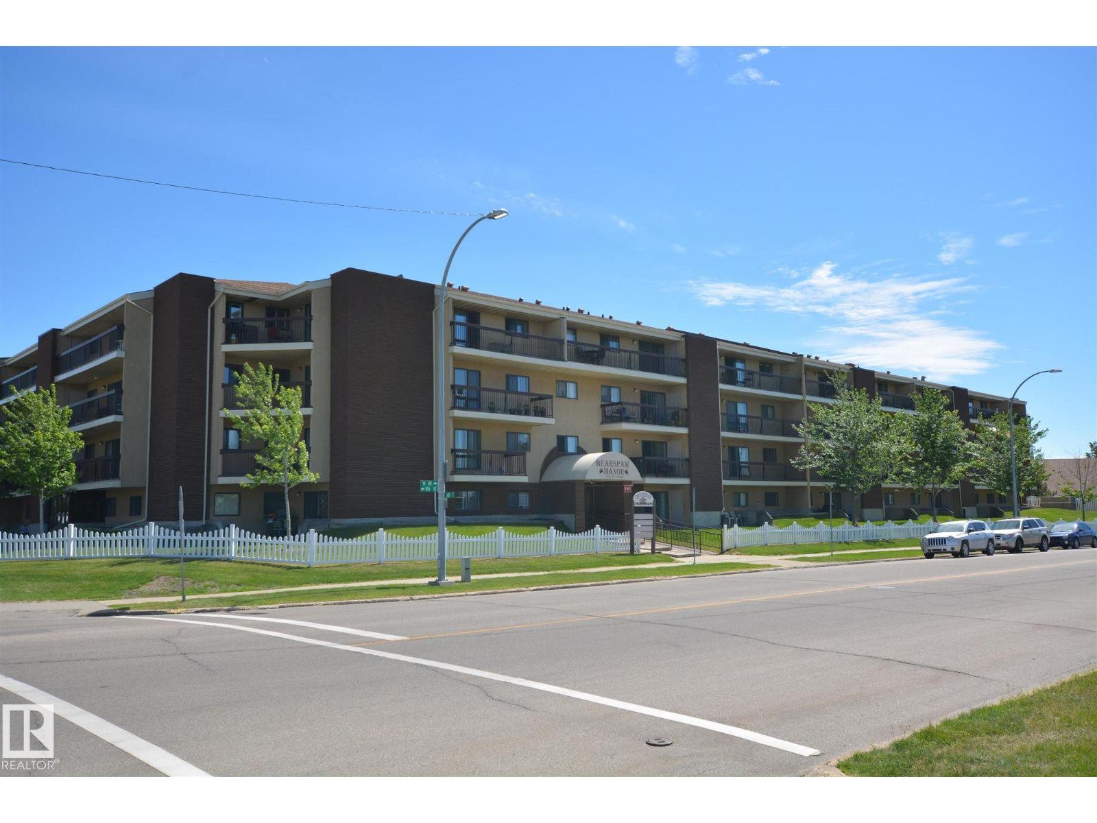 #304 10511 19 Av Nw, Edmonton, Alberta  T6J 5S8 - Photo 2 - E4459590
