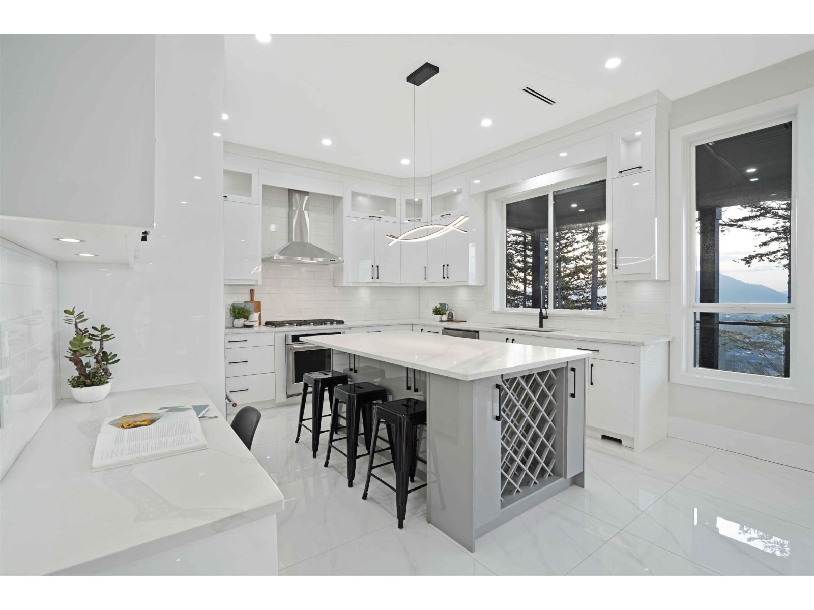 46062 Crestview Drive, Promontory, Chilliwack, British Columbia  V2R 6G4 - Photo 7 - R3052325