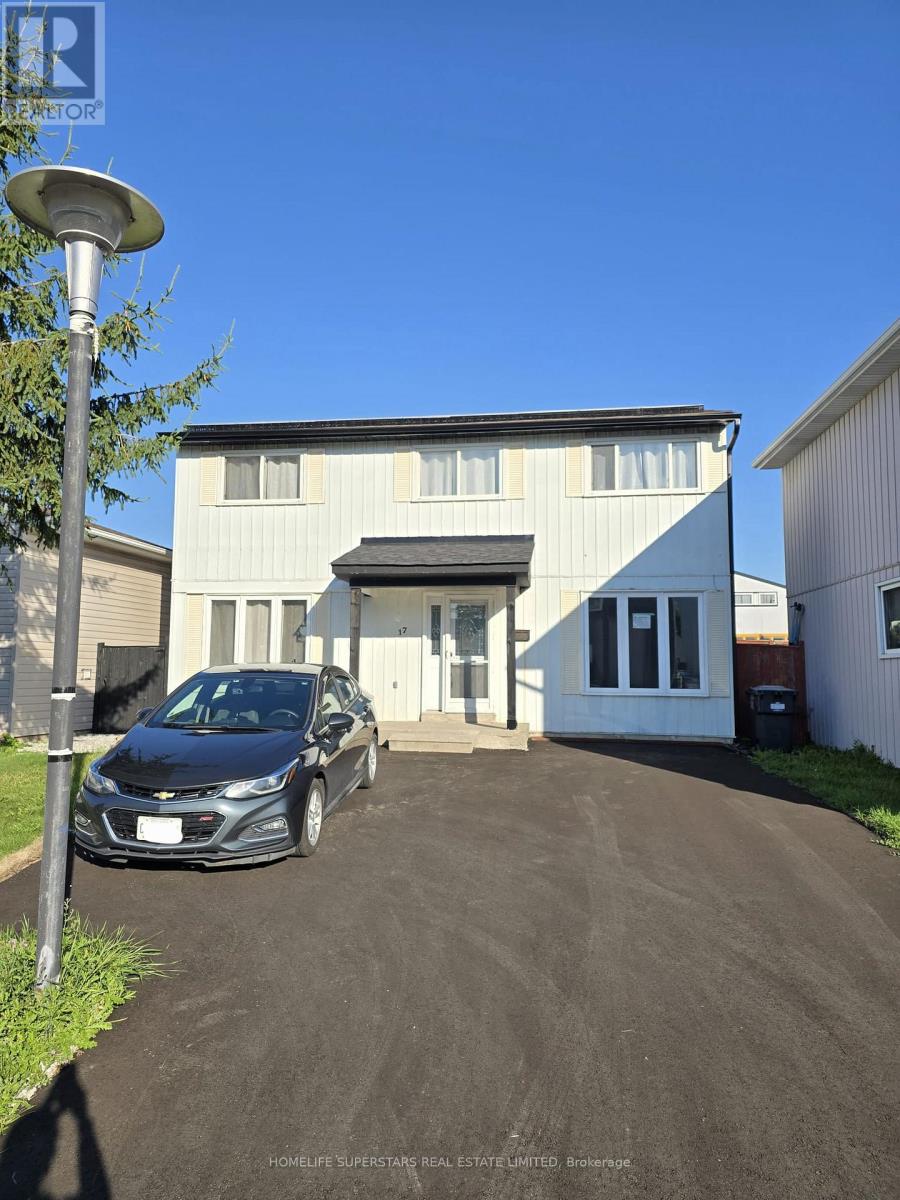 17 HEATHERSIDE COURT, Brampton, Ontario