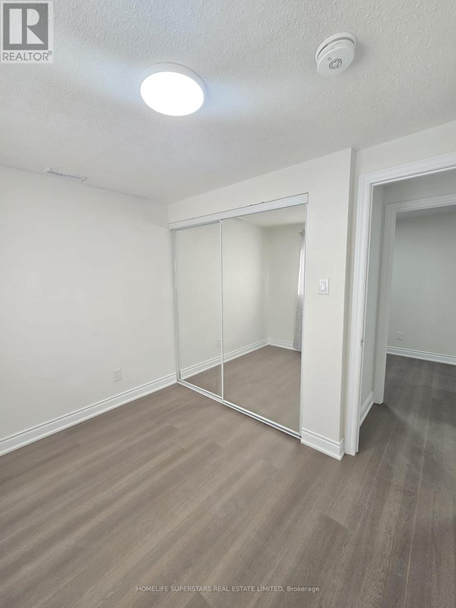 17 Heatherside Court, Brampton, Ontario  L6S 1N9 - Photo 17 - W12427916