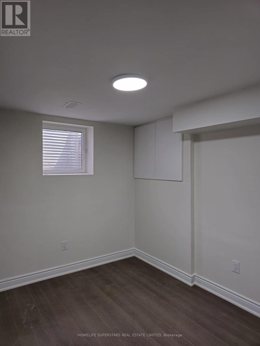 17 Heatherside Court, Brampton, Ontario  L6S 1N9 - Photo 27 - W12427916