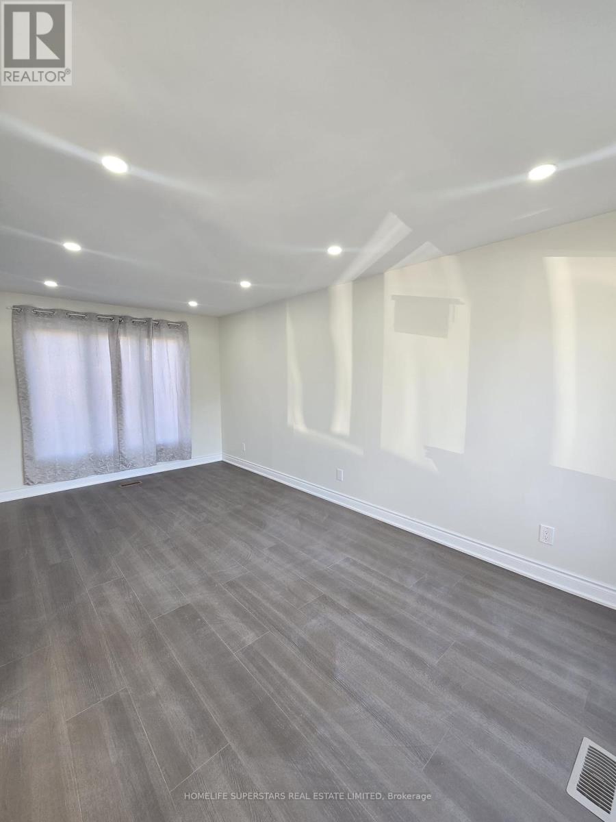 17 Heatherside Court, Brampton, Ontario  L6S 1N9 - Photo 6 - W12427916