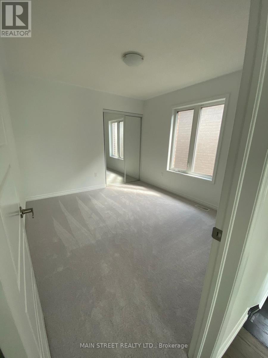 785 Whitlock Avenue, Milton, Ontario  L9E 1S5 - Photo 16 - W12427918