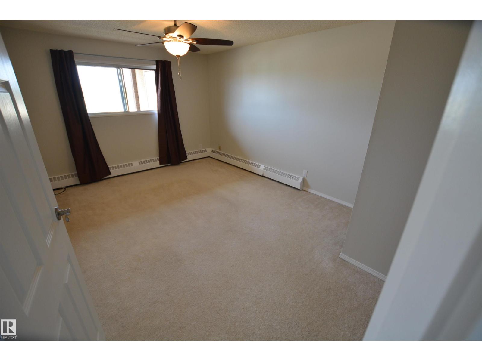 #304 10511 19 Av Nw, Edmonton, Alberta  T6J 5S8 - Photo 19 - E4459590