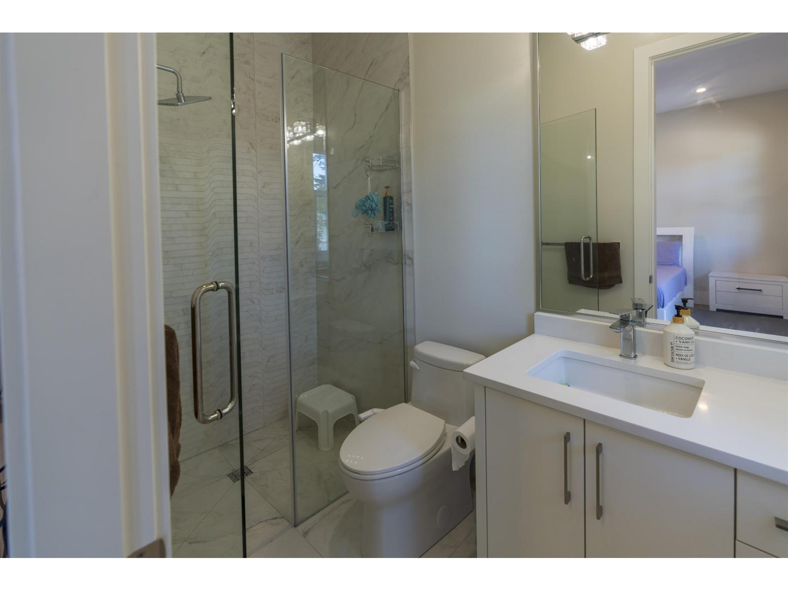 937 160b Street, Surrey, British Columbia  V4A 9A7 - Photo 33 - R3020834