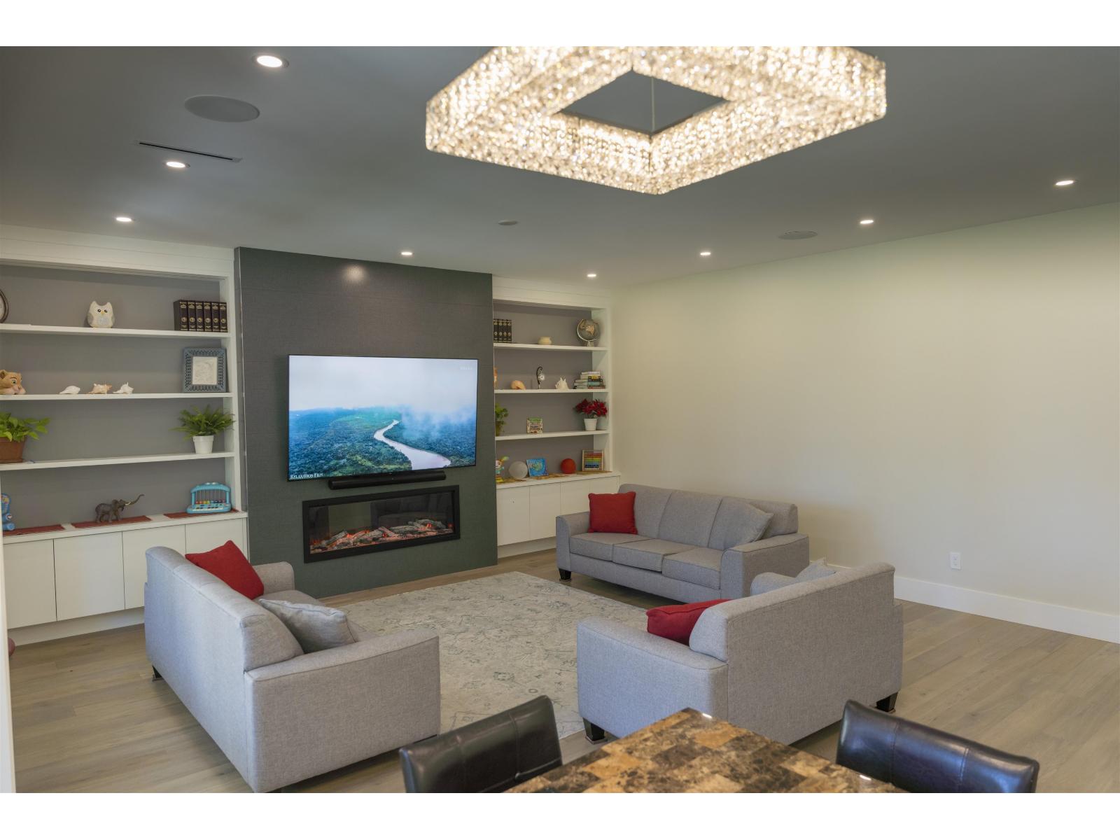 937 160b Street, Surrey, British Columbia  V4A 9A7 - Photo 9 - R3020834