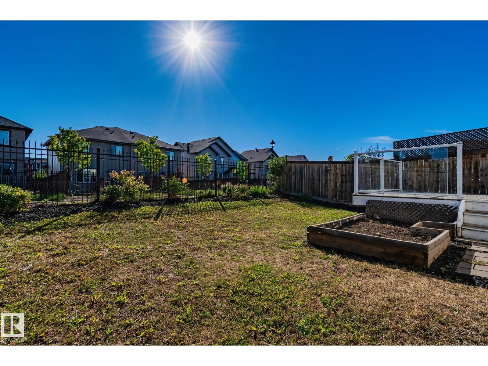17629 7a Av Sw, Edmonton, Alberta  T6W 2W1 - Photo 44 - E4459594