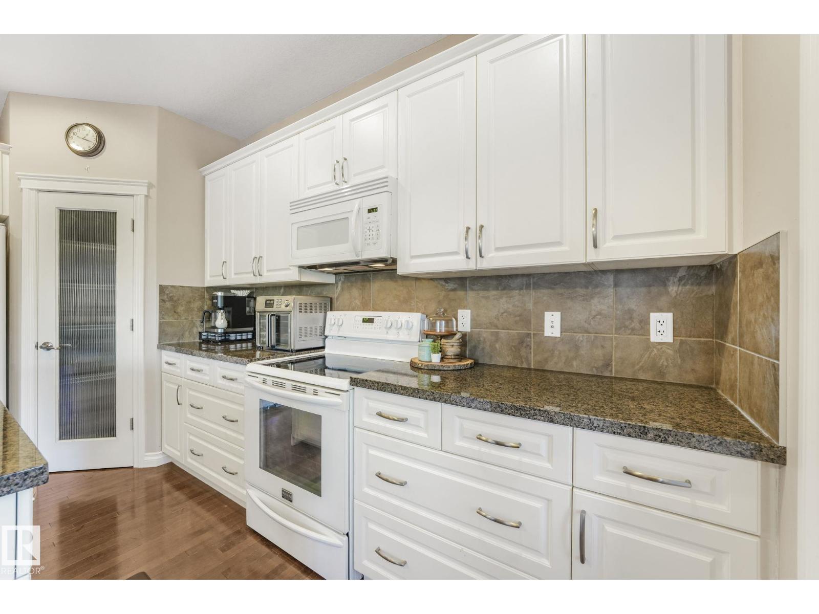 209 Silverstone Cr, Stony Plain, Alberta  T7Z 0E8 - Photo 14 - E4459595
