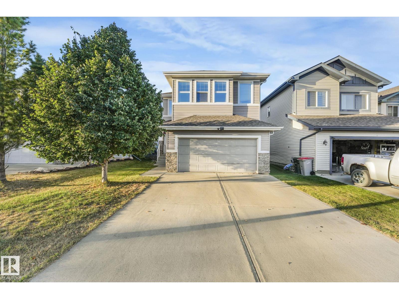 209 Silverstone Cr, Stony Plain, Alberta  T7Z 0E8 - Photo 2 - E4459595