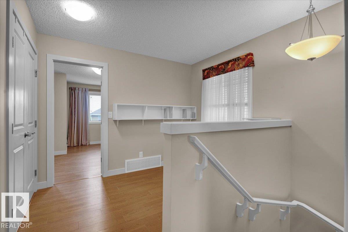 1380 Starling Dr Nw, Edmonton, Alberta  T5S 0G8 - Photo 13 - E4459597