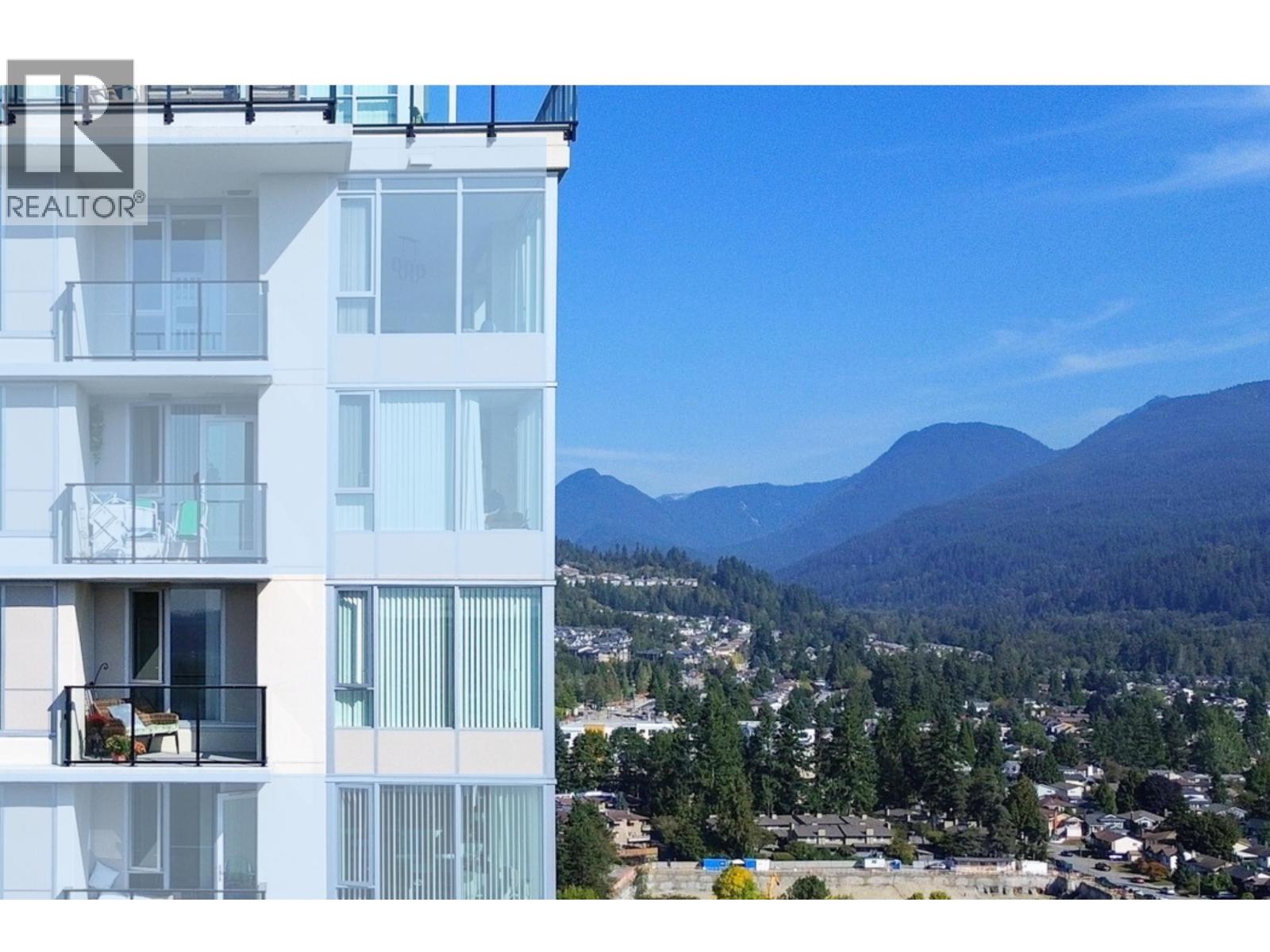 2401 3100 Windsor Gate, Coquitlam, British Columbia  V3B 0P3 - Photo 3 - R3052440