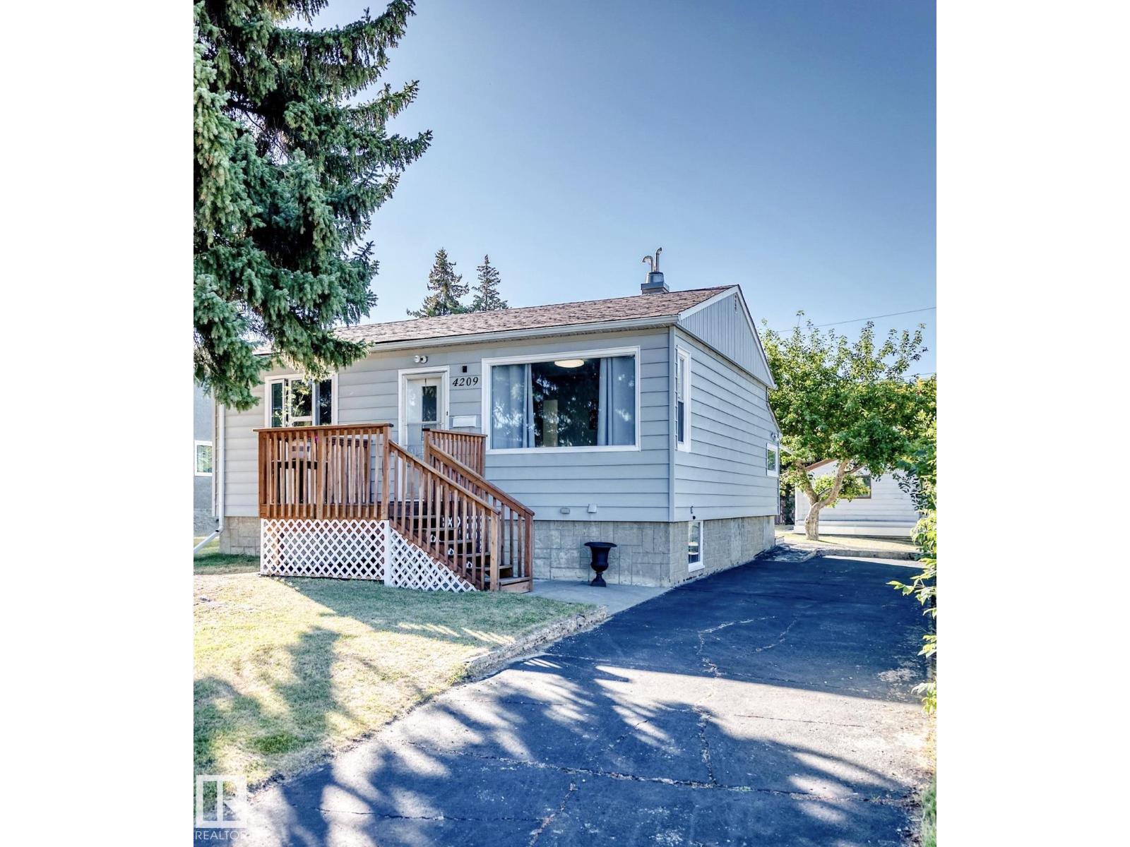 4209 116 AV NW, Edmonton, Alberta