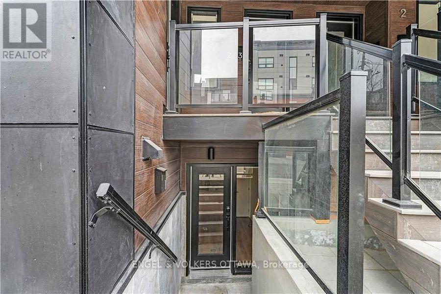 1 - 4 MONK STREET, Ottawa, Ontario