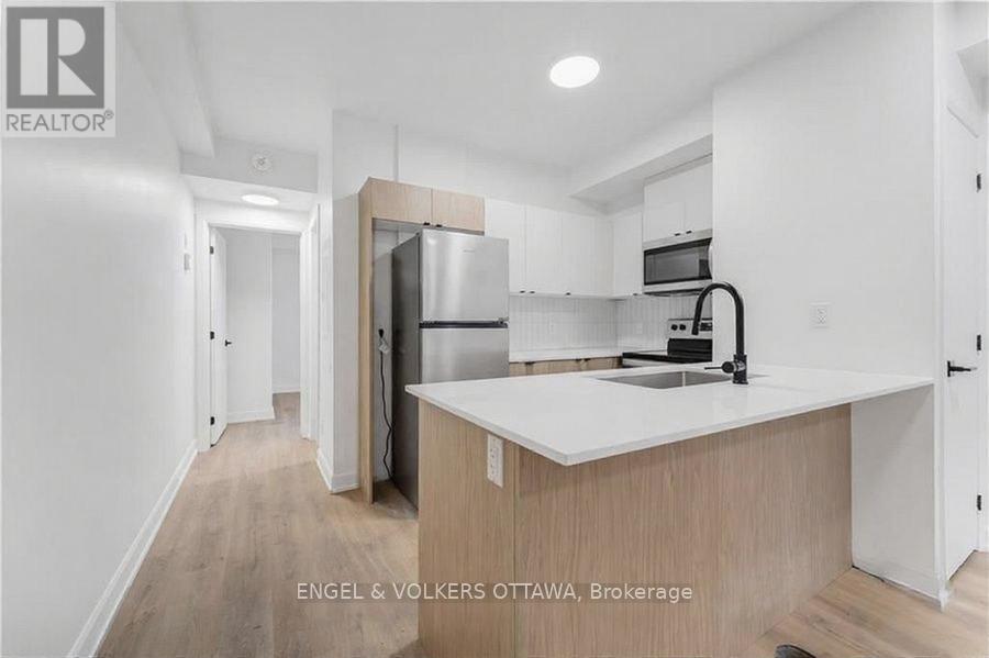 1 - 4 Monk Street, Ottawa, Ontario  K1S 3Y5 - Photo 4 - X12427869