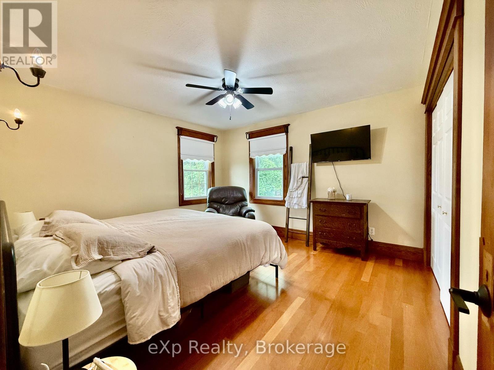99 6 Concession, Brockton, Ontario  N0G 1K0 - Photo 16 - X12427964