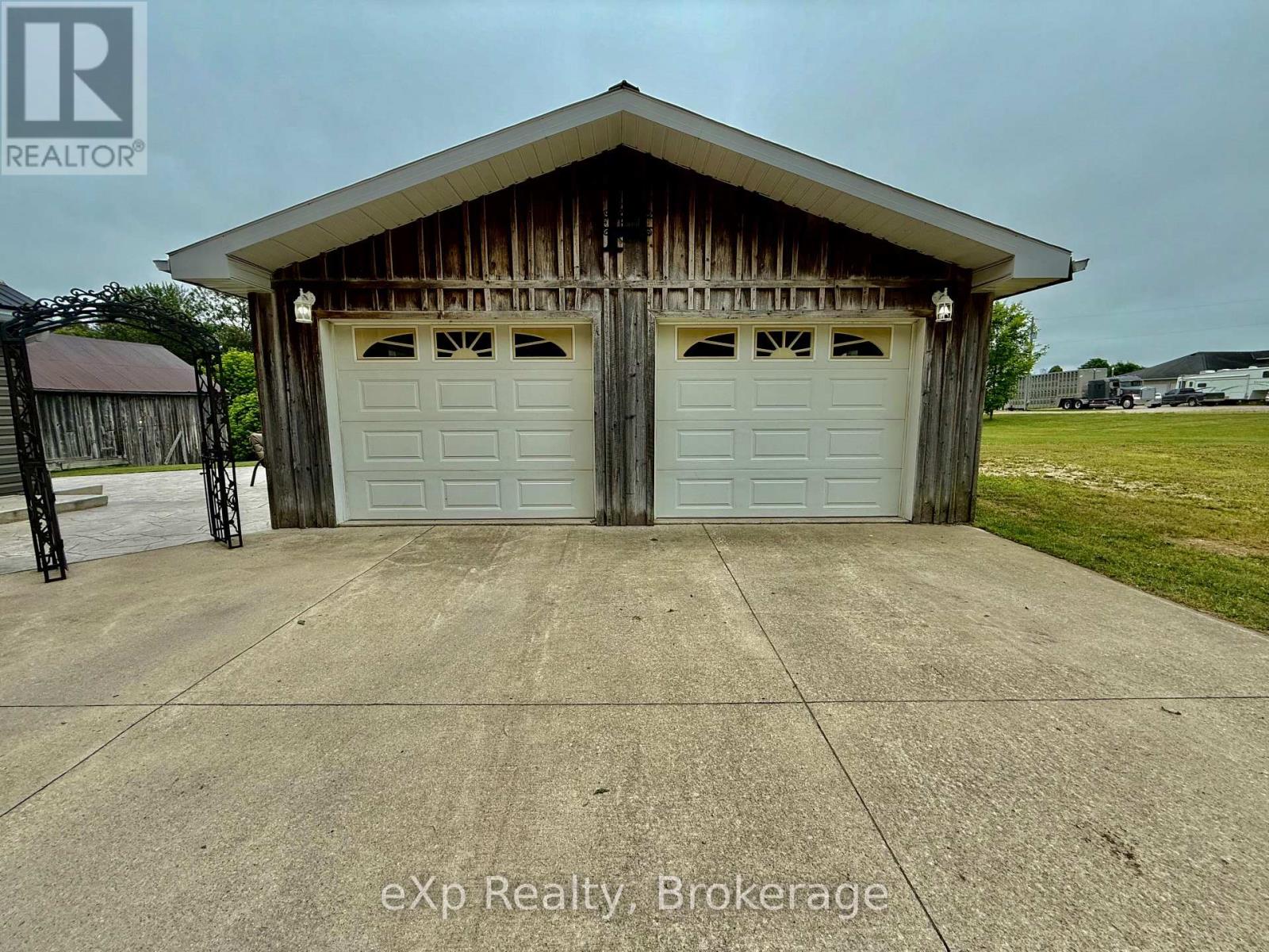 99 6 Concession, Brockton, Ontario  N0G 1K0 - Photo 19 - X12427964