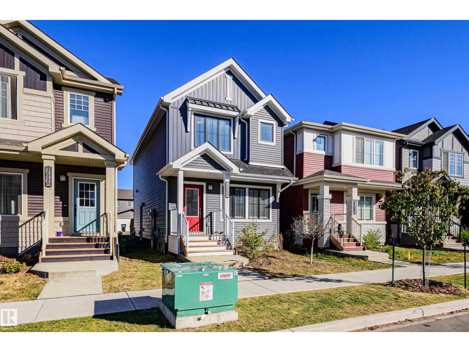 1543 Plum Ci Sw, Edmonton, Alberta  T6X 2Z7 - Photo 2 - E4459599