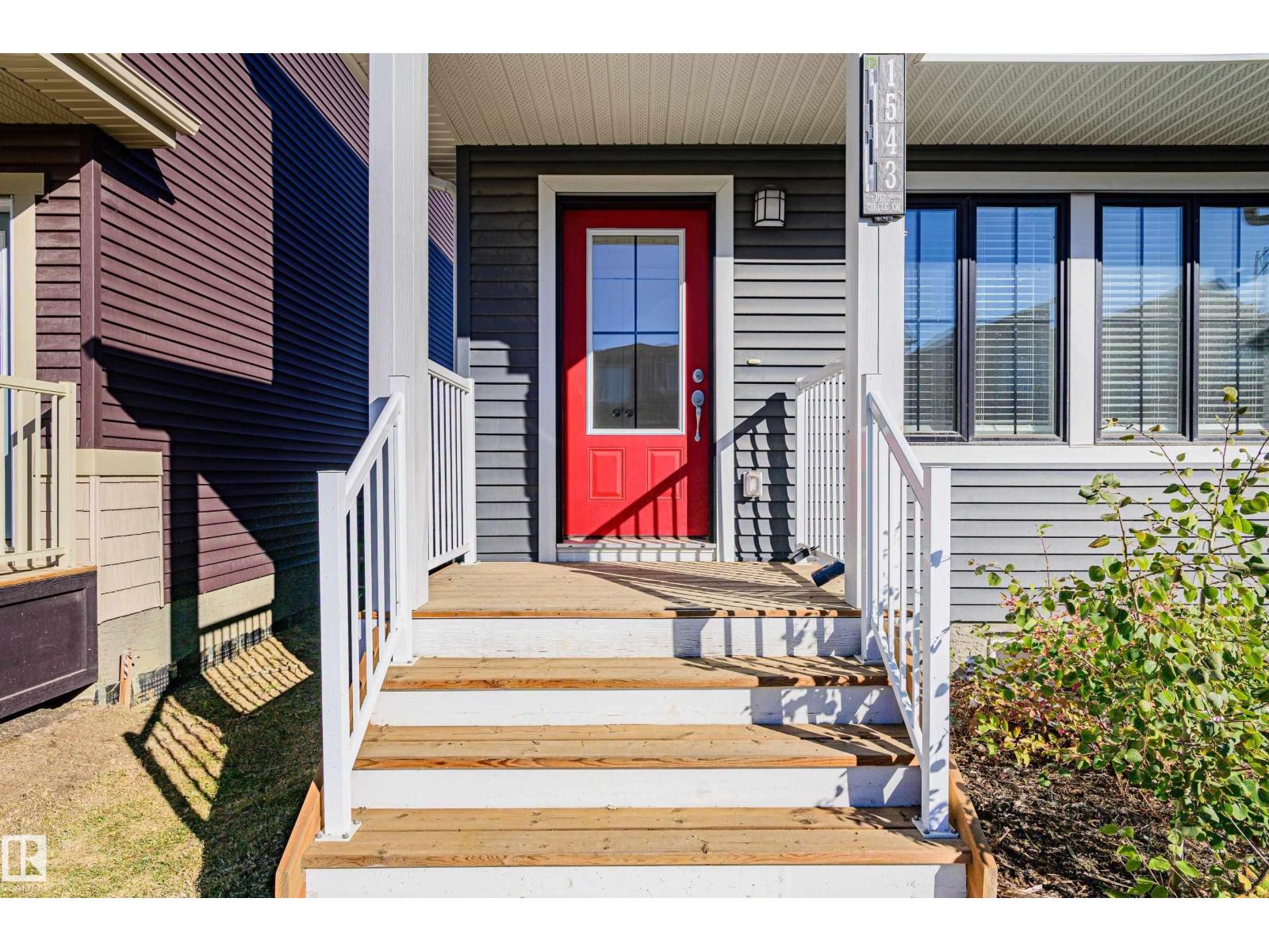 1543 Plum Ci Sw, Edmonton, Alberta  T6X 2Z7 - Photo 3 - E4459599