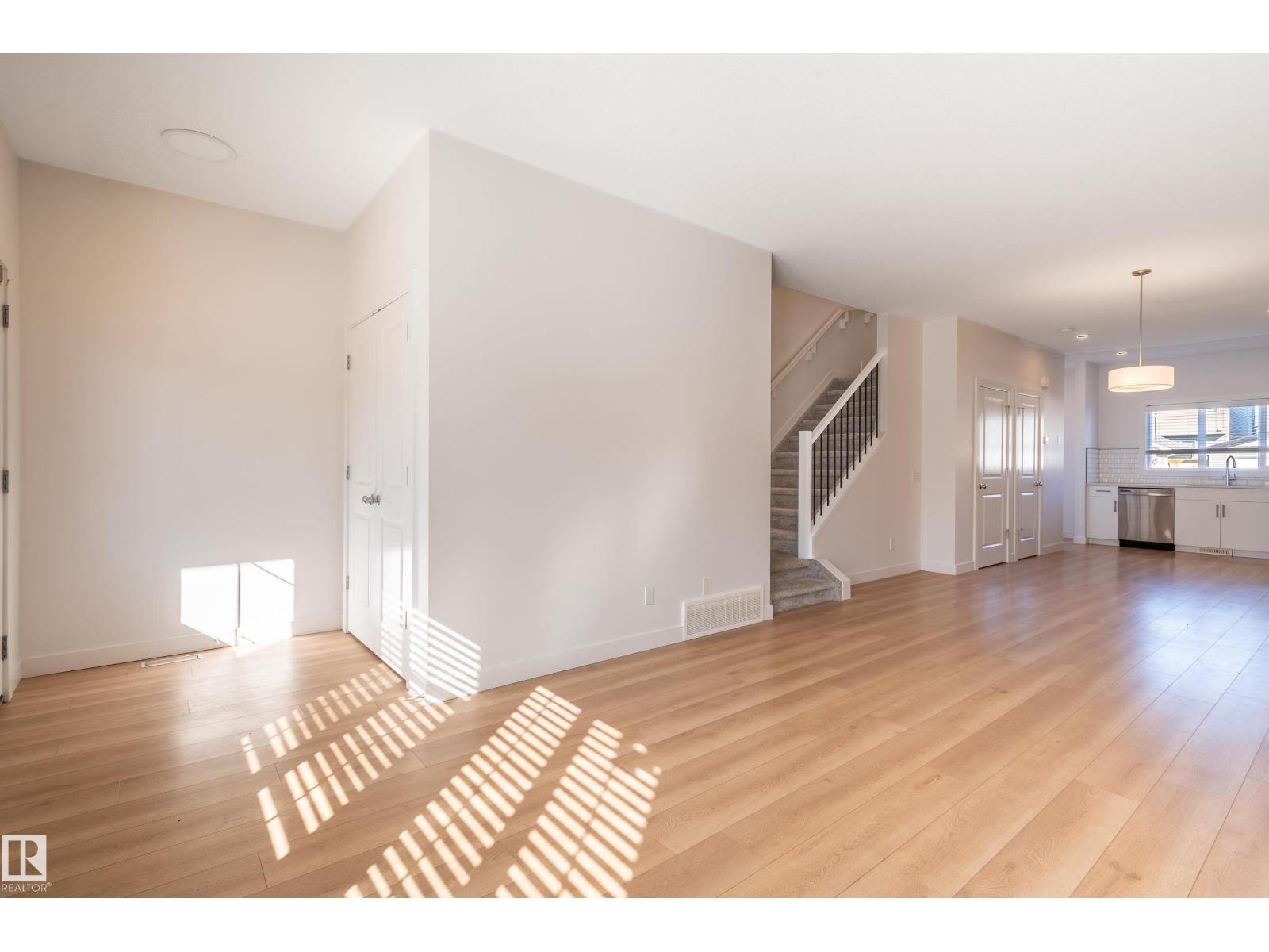 1543 Plum Ci Sw, Edmonton, Alberta  T6X 2Z7 - Photo 9 - E4459599