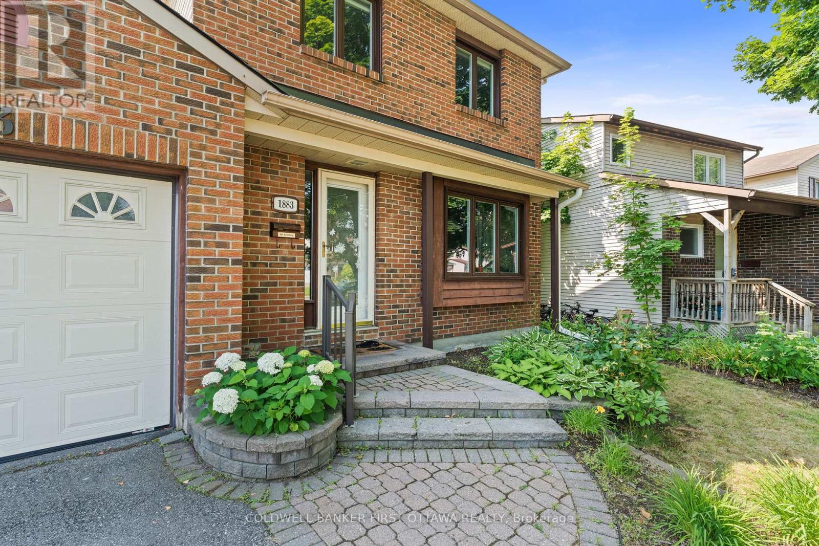 1883 Des Prairies Avenue, Ottawa, Ontario  K1E 2R5 - Photo 4 - X12427935