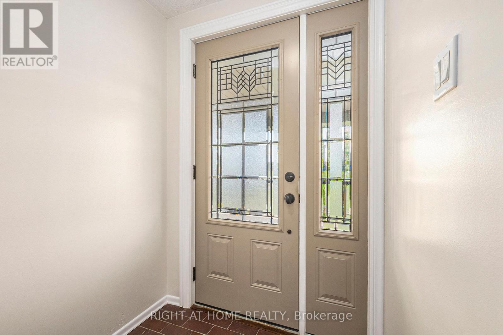 3005 Stagecoach Road, Ottawa, Ontario  K0A 2W0 - Photo 4 - X12427942